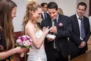 Standesamtliche Hochzeitsfotos – und ihr seid wieder mittendrin.jpg