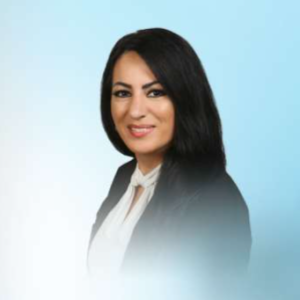 Berna Koc - Selbstständige Finanzberaterin für die Deutsche Bank.jpg