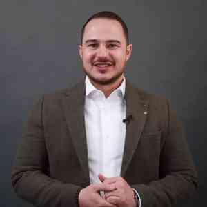 Pehlivan Finanzkonzept Baufinanzierungen.jpg