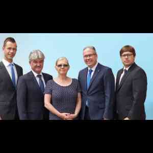 Robert Volkmann - selbstständiger Finanzberater für die Deutsche Bank.jpg