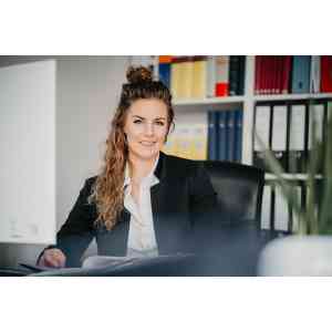 Kanzlei Heindorf - Rechtsanwältin & Strafverteidigerin Manon Heindorf - Fachanwältin für Strafrecht.jpg