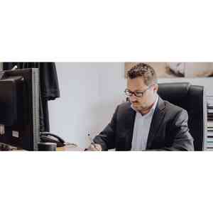 Rechtsanwalt Sebastian Thalmann.jpg