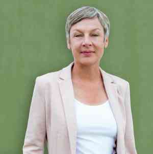 Dorette Laux Steuerberater.jpg