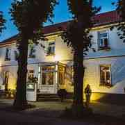 Restaurant Landhaus BAD STEINBECK.jpg