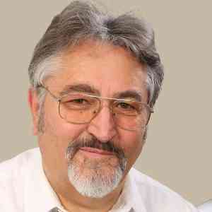 Vermittlung historischer Immobilien OHG.jpg