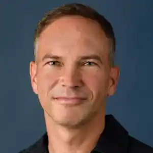 Deutsche Bank Immobilien GmbH Jörn Hohenstein.jpg