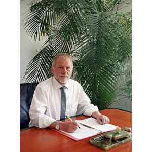 Friedrich O. Winkelmann Rechtsanwalt u. Notar.jpg