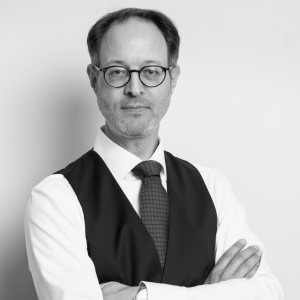 Kanzlei Dr. Schaefer - Medien.Marken.Wettbewerb..jpg