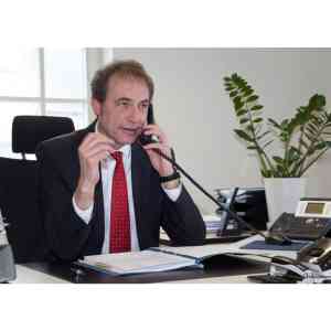 Rechtsanwalt und Notar Dietmar Bauer.jpg