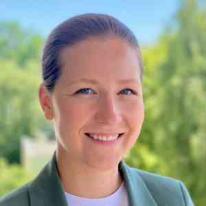 Julia Langgärtner - Rechtsanwältin und Fachanwältin für Familienrecht.jpg