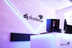 DJ Akademie.jpg