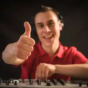 Ronnys Party Sound.jpg