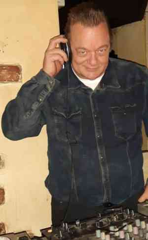 DJHappytunes / Schweiz.jpg