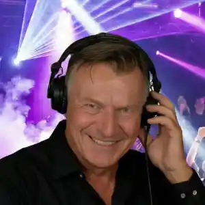 DJ Frankie Music.jpg