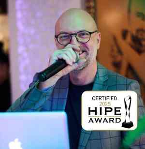 DJ Zone | DJ Experte für Premium Hochzeiten & Events aller Art mit Profi-Fotobox.jpg