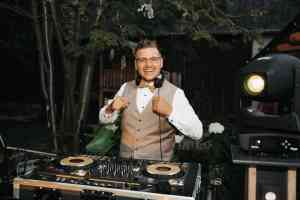 DJ Steve Sussig | Hochzeits-DJ & Firmenevents.jpg