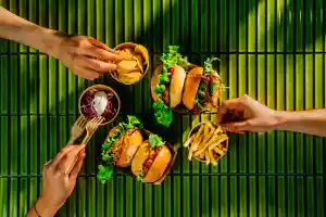 Jim's Geschmackszirkus - Foodtruck | Catering | Eventplanung.jpg