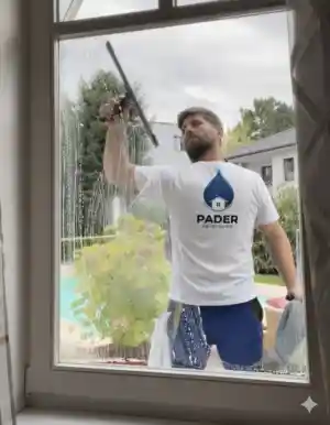 Pader reinigung professionelle Gebäudereinigung.jpg