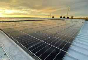 AUXOLAR GmbH - Photovoltaik für Unternehmen - Berlin.jpg