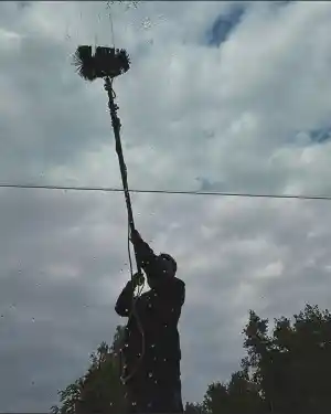 Yüksel Gebäudedienste.jpg