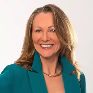 Doris Scheffler, Expertin für stilvolle Aussenwirkung & Image.jpg