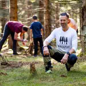 Waldzeit Thüringen.jpg