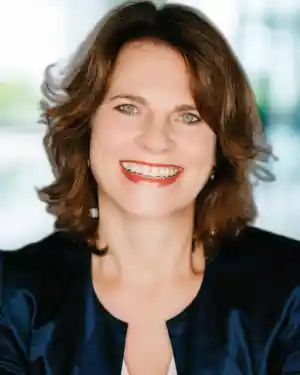 Marion Hoffmann.jpg
