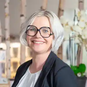 Bestattungshaus Sabrina Lautenbach.jpg