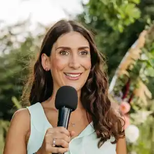 Freie Rednerin Sophie Hocke.jpg