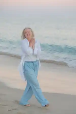 Freie Rednerin Melanie Kemnitz - Einfach schöne Worte.jpg