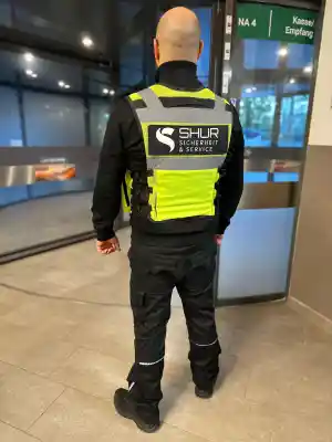 SHUR Sicherheit & Service GmbH.jpg