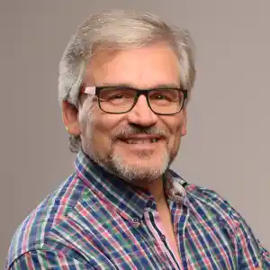 Wolfgang Agostini Facharzt für Psychotherapeutische Medizin.jpg