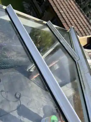 Alpha Cleaning Glas-Gebäudereinigung.jpg