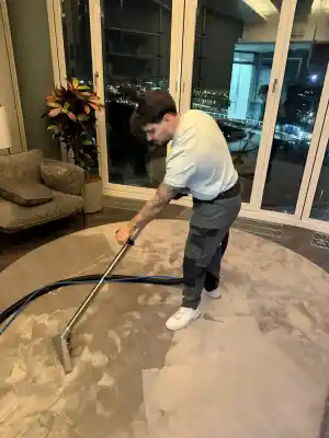 Shining Services Gebäudereinigung München.jpg