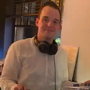 DJ Simon Music Sound.jpg