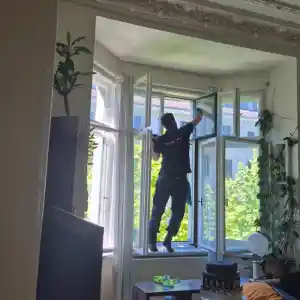 INTEGRA Sicherheit & Faciliy Service.jpg