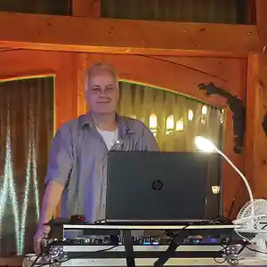 DJ Frank .jpg