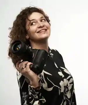 Deniz Sari Fotografie & Bewegtbild.jpg