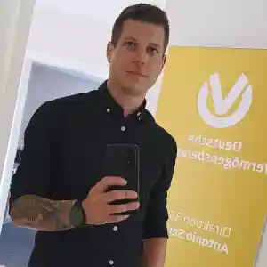 Mike Müller - Deutsche Vermögensberatung.jpg