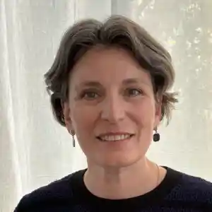Polina Khabi                                              Systemische Paarberatung  Einzeln und als Paar.jpg