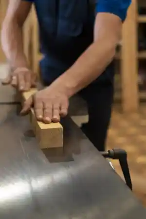 Holzmichel die Schreinerwerkstatt .jpg
