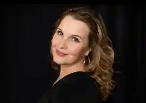 Sängerin Claudia Groß (AURALIE).jpg
