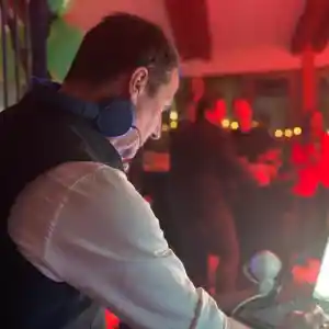 DJTime2.Party.jpg