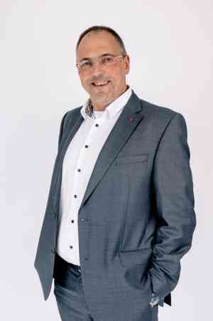 Allfinanz Deutsche Vermögensberatung Michael Möller.jpg