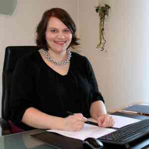 Ana Elisa Schewe Steuerberaterin und Rechtsanwältin.jpg