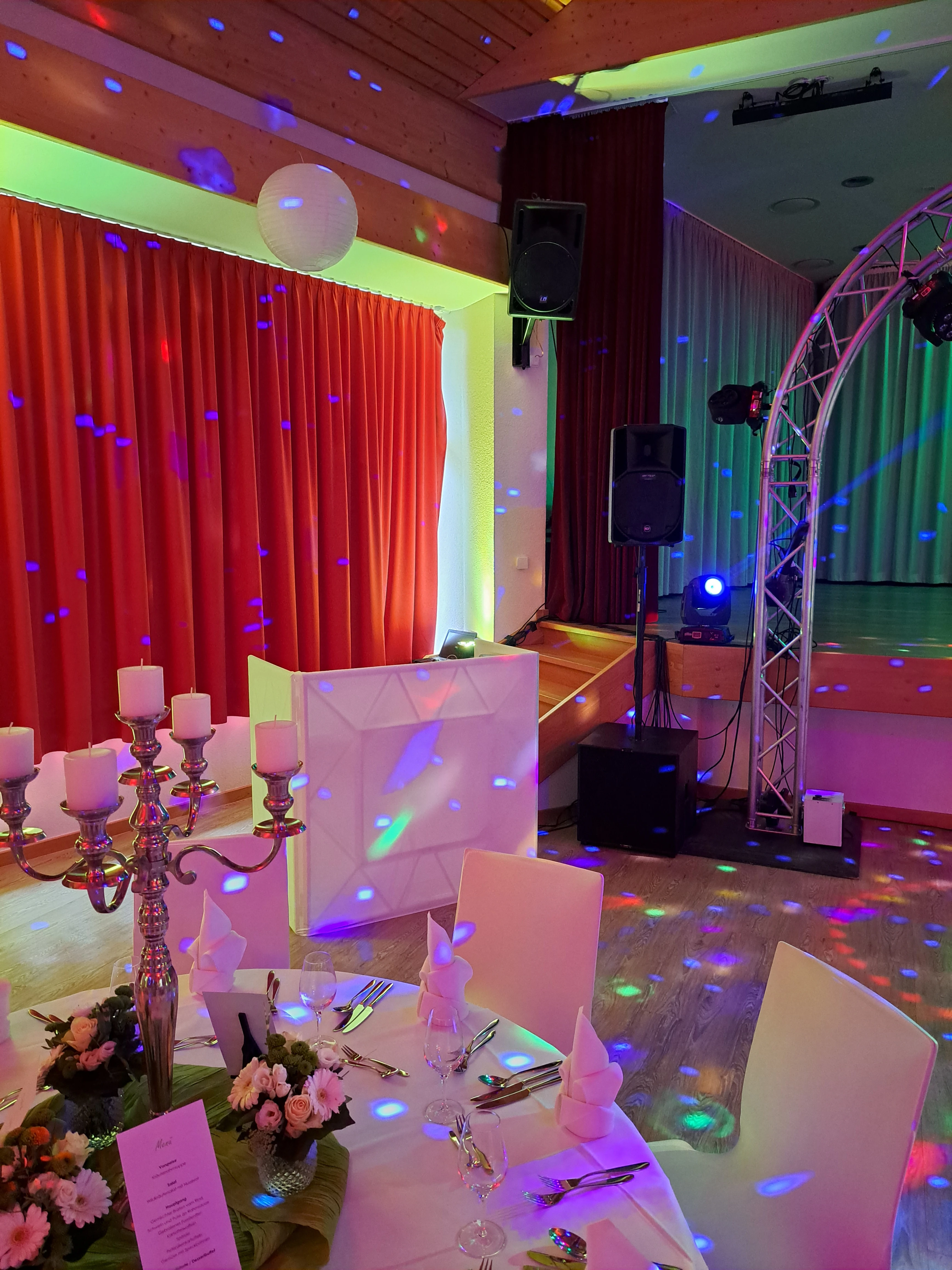 DJ Joe - Beschallung ud Lichttechnik Hotzenwald.jpg