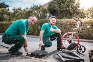 Firma Lindi (Kanalreinigung & Schädlingsbekämpfung).jpg