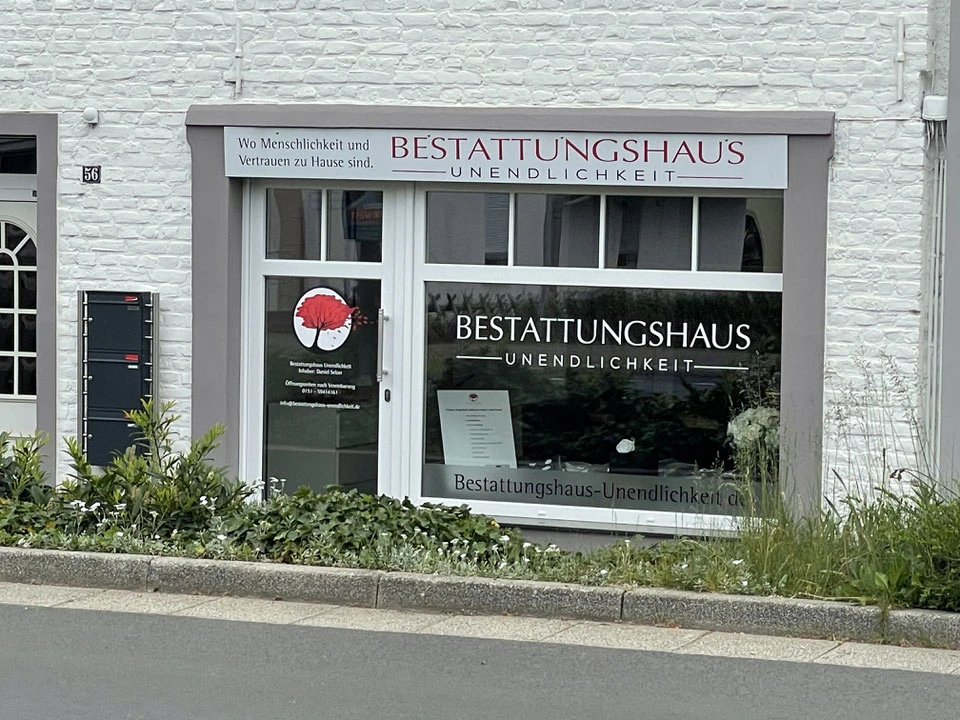 Bestattungshaus Unendlichkeit GmbH.jpg