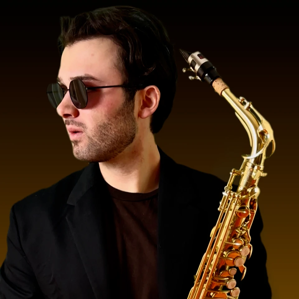 Giannis Nicou - Hochzeits DJ & Event DJ.jpg