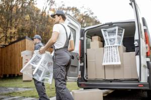 AR - Lieferung & Montage Service.jpg